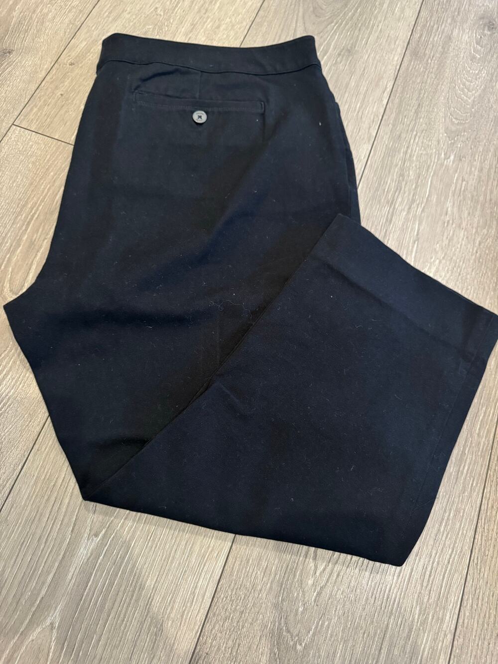 Chaps Black Cotton Stretch Cropped Pants Size 16